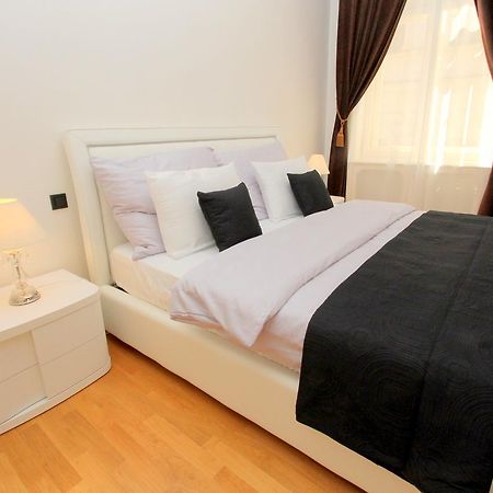 Luxury Apartments Krocinova براغ المظهر الخارجي الصورة