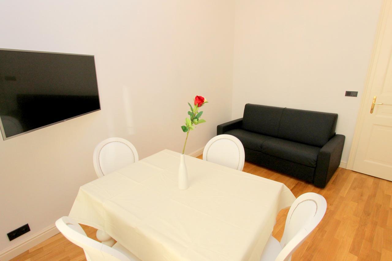Luxury Apartments Krocinova براغ المظهر الخارجي الصورة