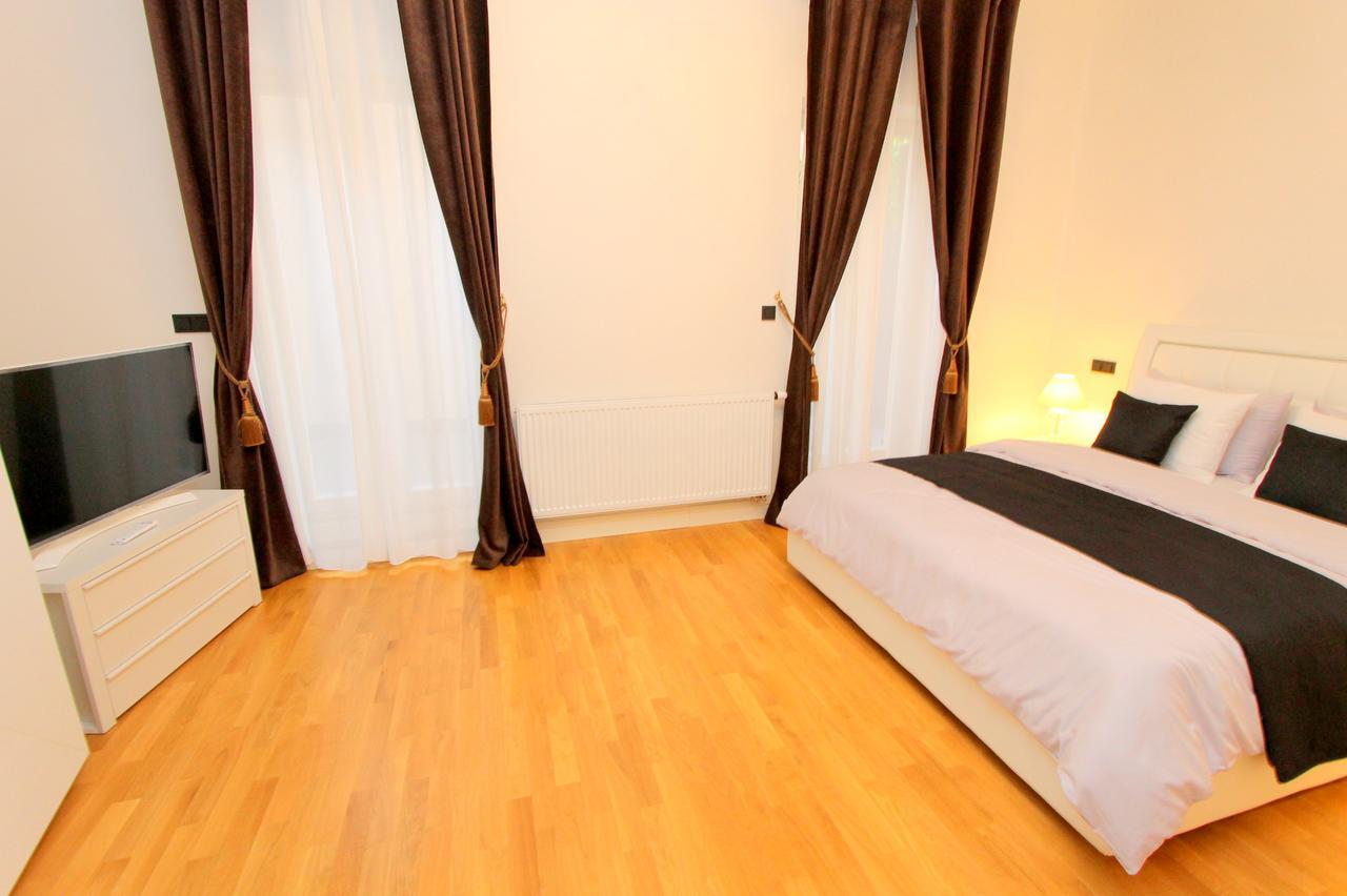 Luxury Apartments Krocinova براغ المظهر الخارجي الصورة