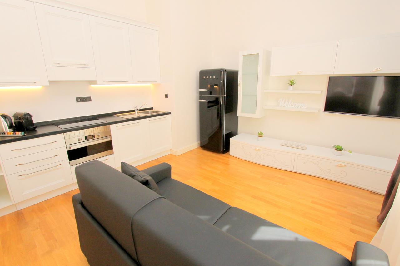 Luxury Apartments Krocinova براغ المظهر الخارجي الصورة