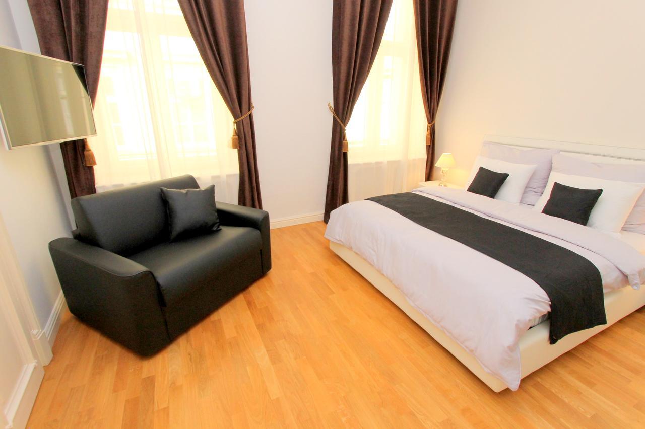 Luxury Apartments Krocinova براغ المظهر الخارجي الصورة