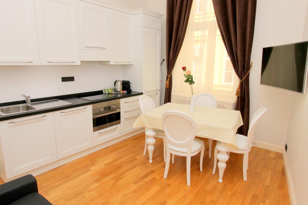 Luxury Apartments Krocinova براغ المظهر الخارجي الصورة